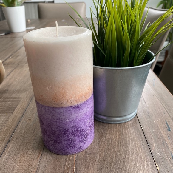 Lavender Breeze Candle - Picture 4 of 4